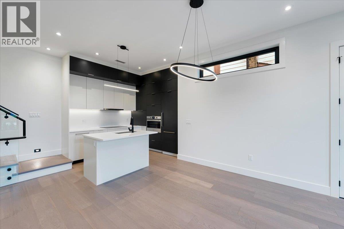 103 1518 HATTON AVENUE, Burnaby