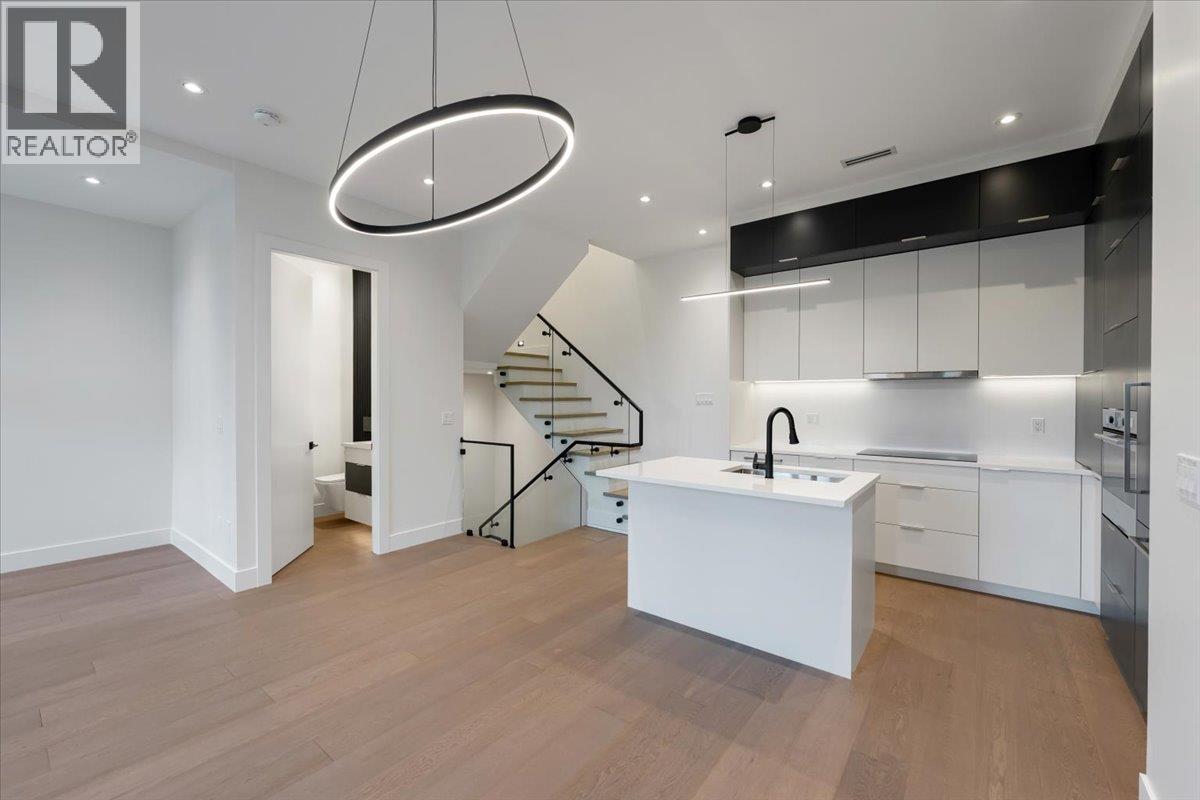 103 1518 HATTON AVENUE, Burnaby