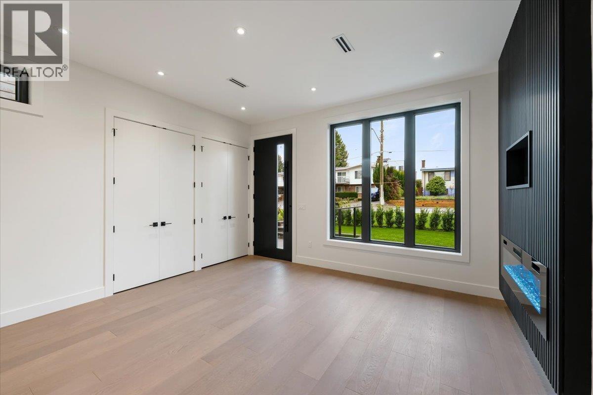 103 1518 HATTON AVENUE, Burnaby