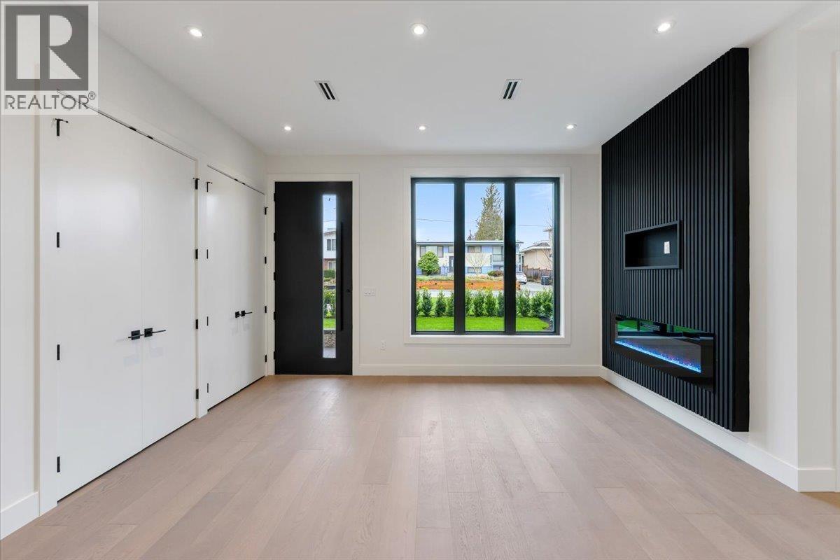 103 1518 HATTON AVENUE, Burnaby