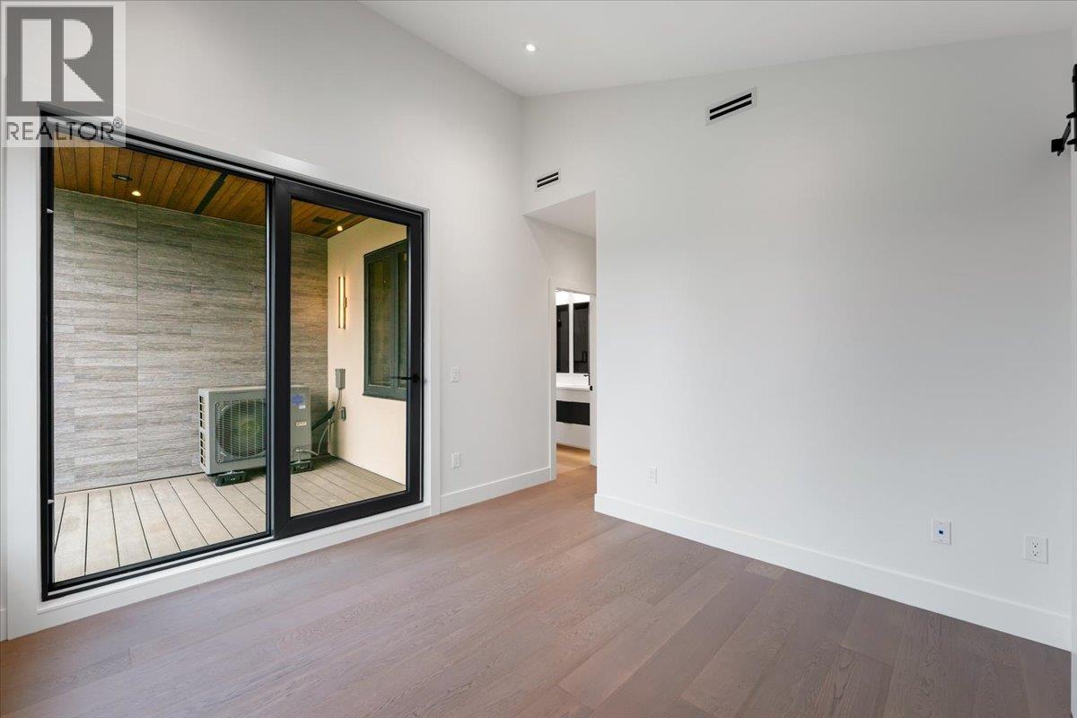 103 1518 HATTON AVENUE, Burnaby