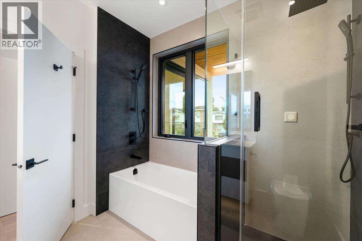 103 1518 HATTON AVENUE, Burnaby