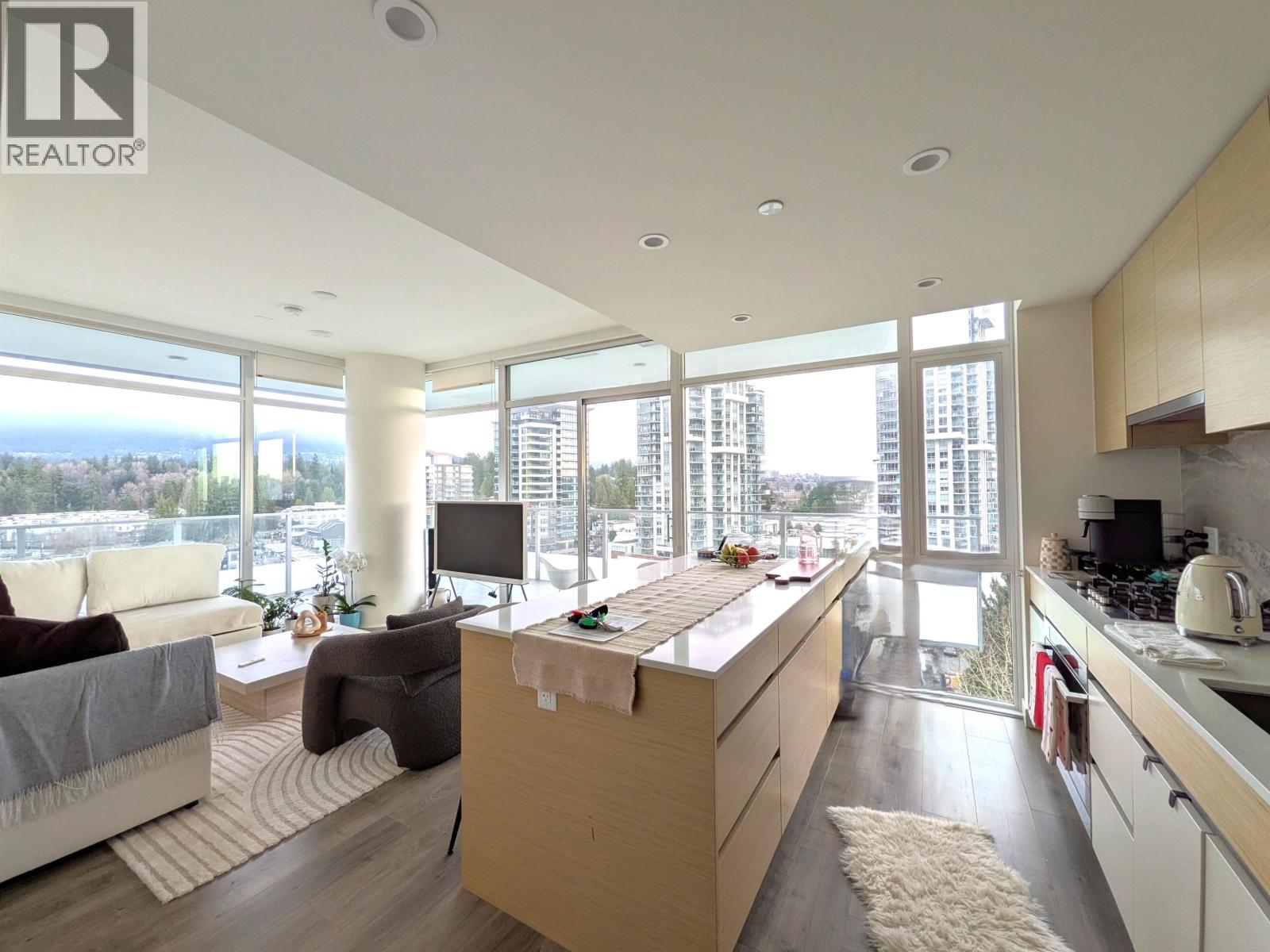 902 200 KLAHANIE COURT, West Vancouver