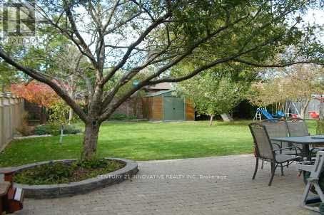 32 Couperthwaite Unit Bsmt photo 2