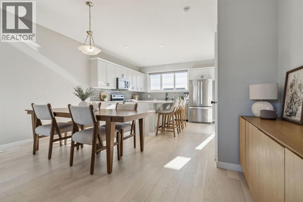 22 Precedence Glen, Cochrane