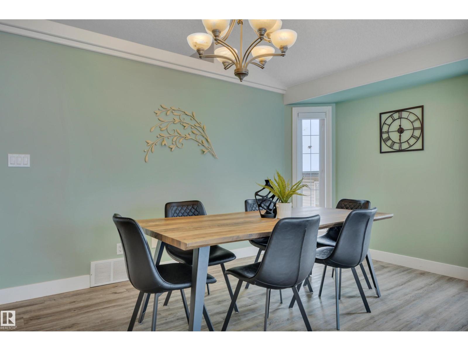 6 HIGHLAND CO, Sherwood Park