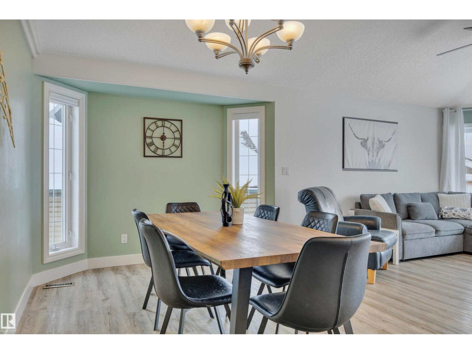 6 HIGHLAND CO, Sherwood Park