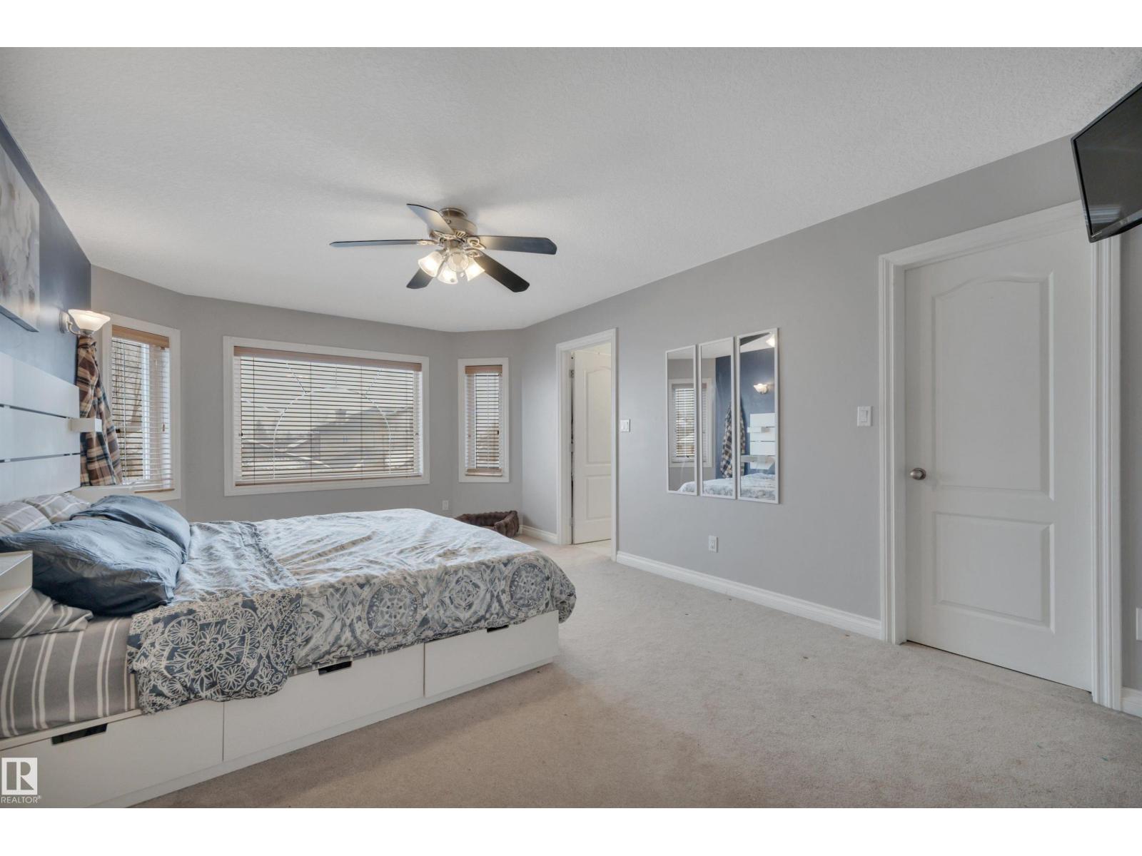 6 HIGHLAND CO, Sherwood Park