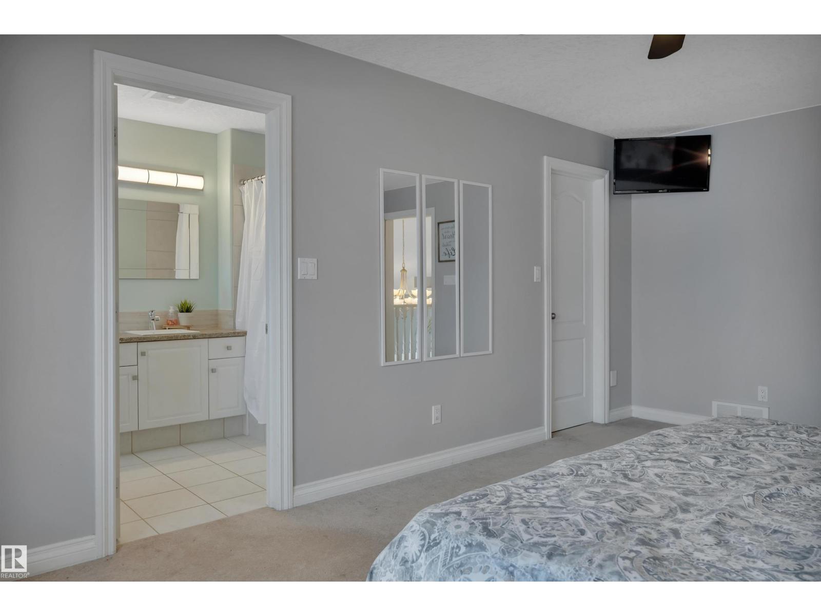 6 HIGHLAND CO, Sherwood Park