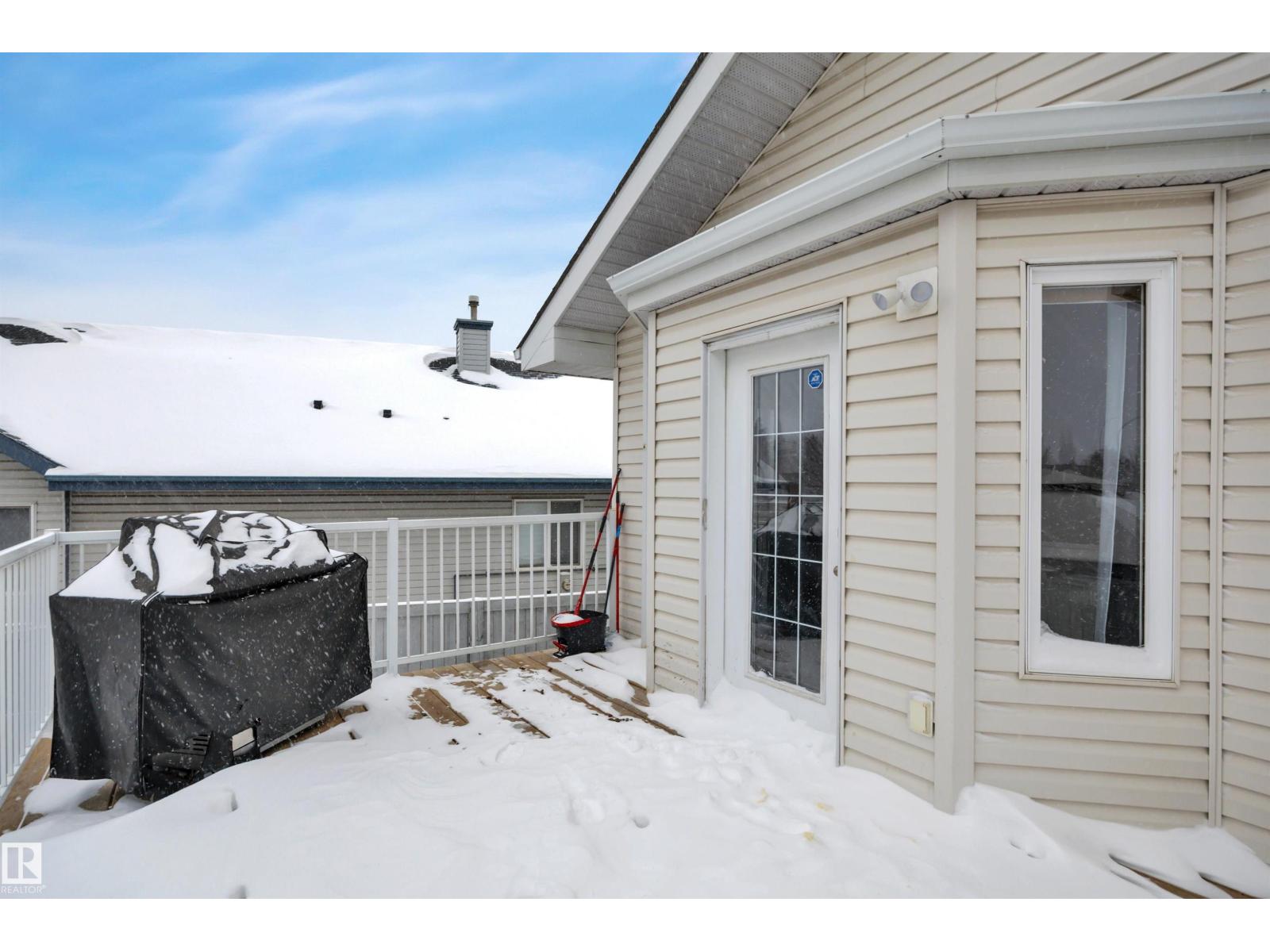 6 HIGHLAND CO, Sherwood Park