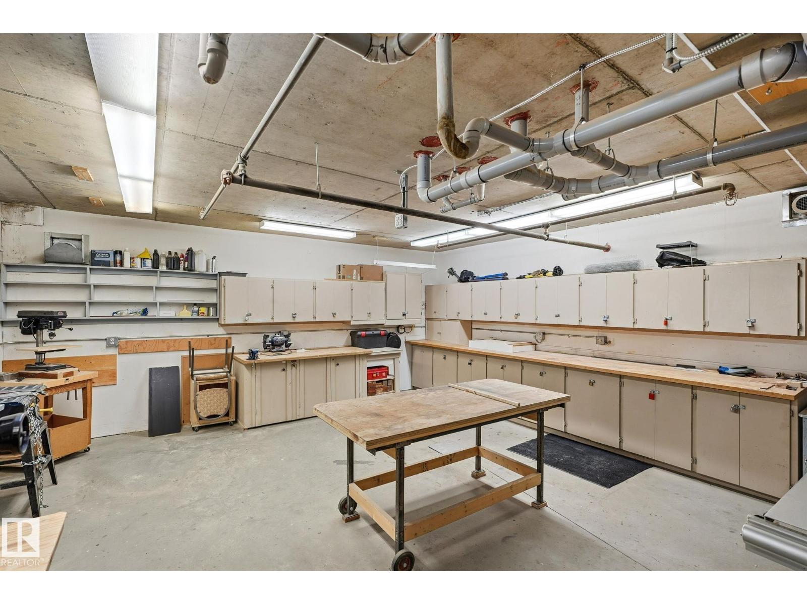 #261 2750 55 ST NW, Edmonton