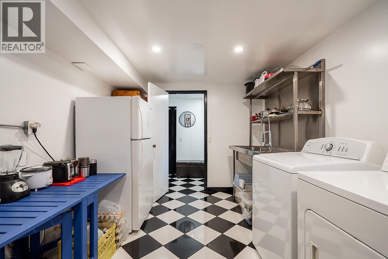 3726 SEFTON STREET, Port Coquitlam