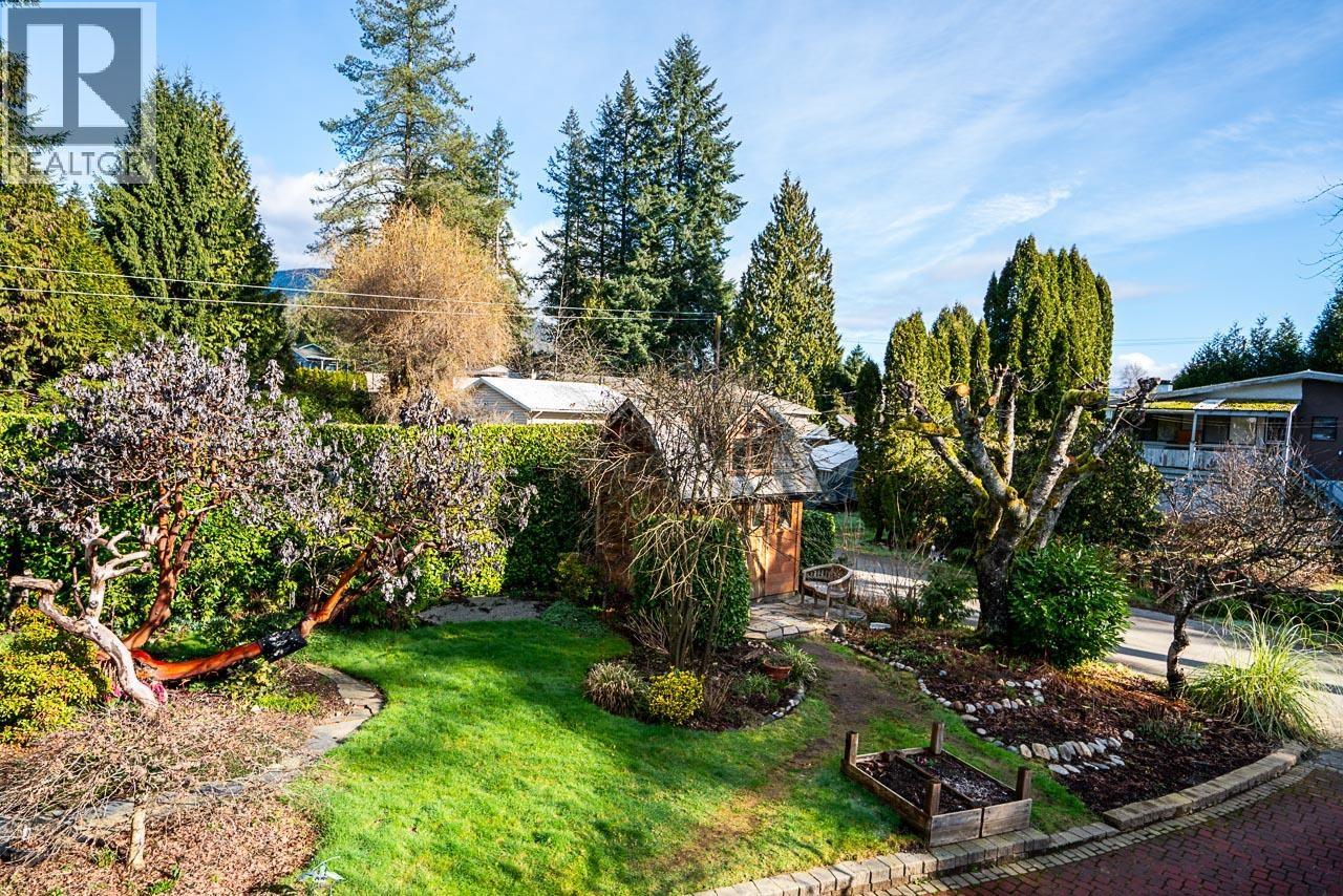 3726 SEFTON STREET, Port Coquitlam