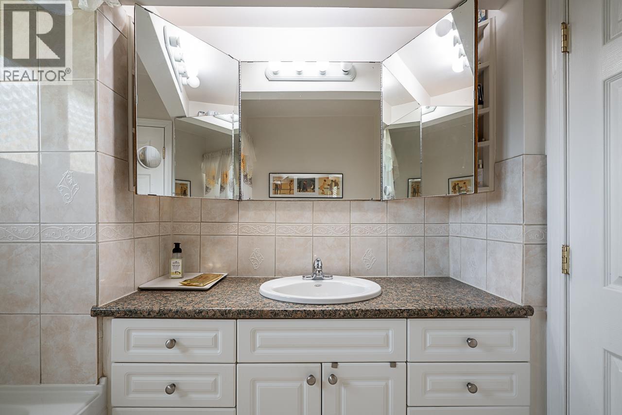 3726 SEFTON STREET, Port Coquitlam