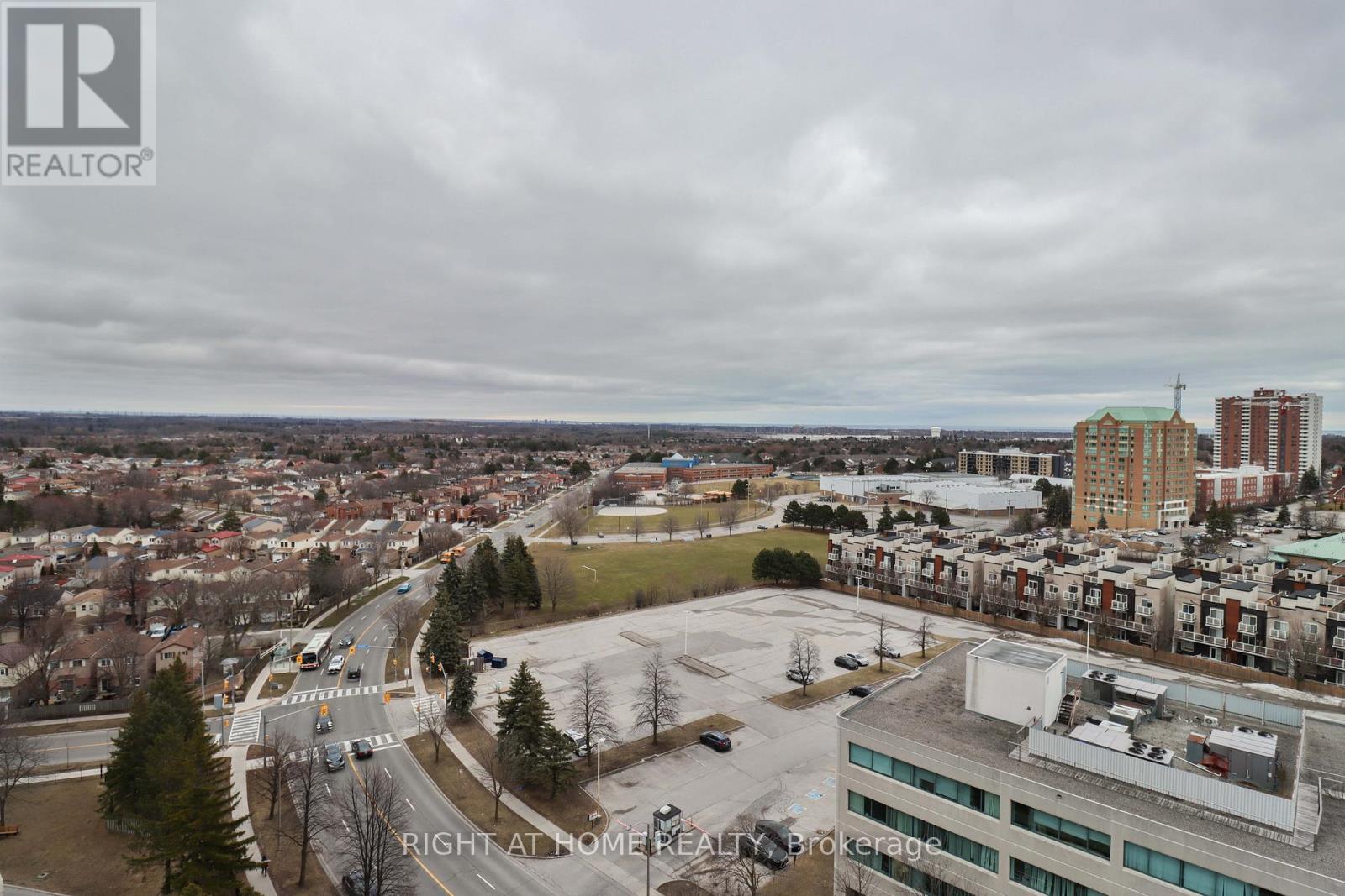 #1609 410 MCLEVIN AVENUE - 37