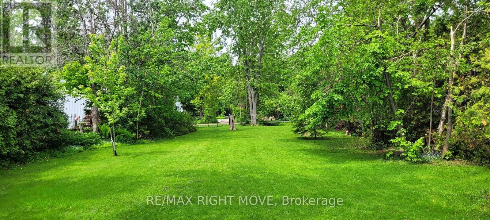3528 GLENHAVEN BEACH ROAD - 10