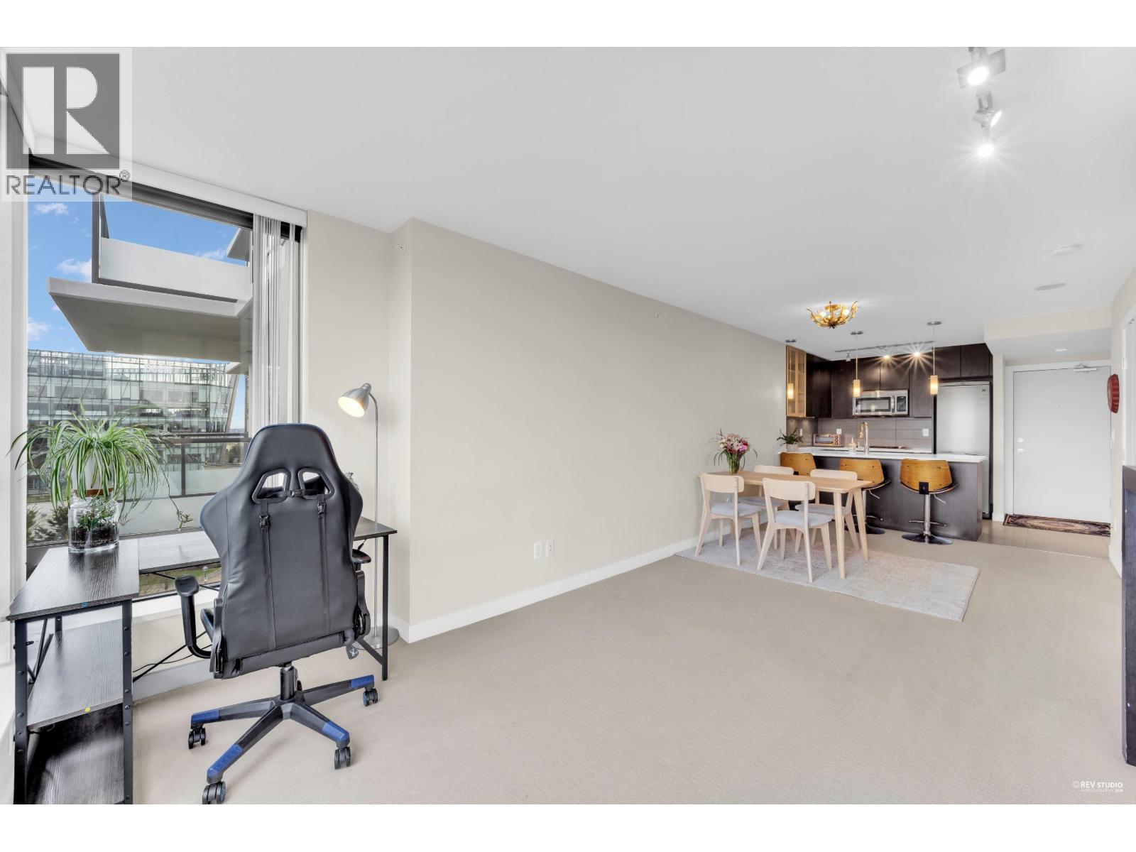 802 7325 ARCOLA STREET, Burnaby