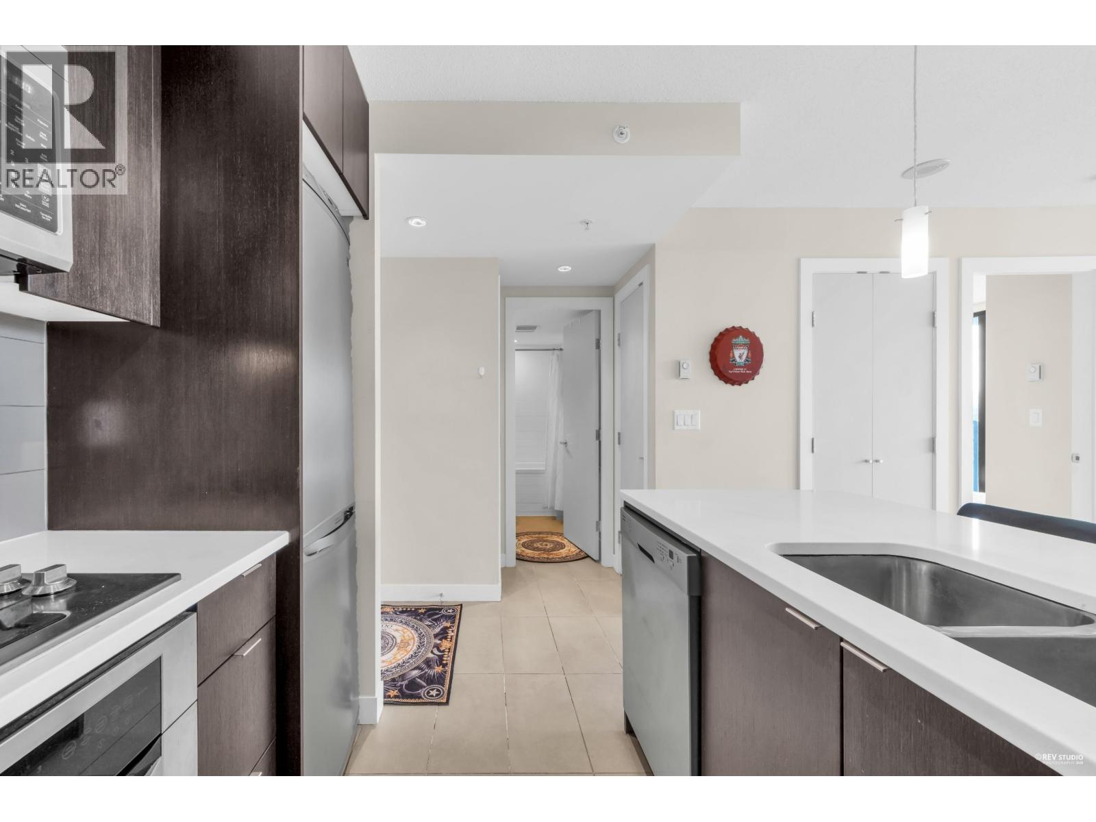 802 7325 ARCOLA STREET, Burnaby