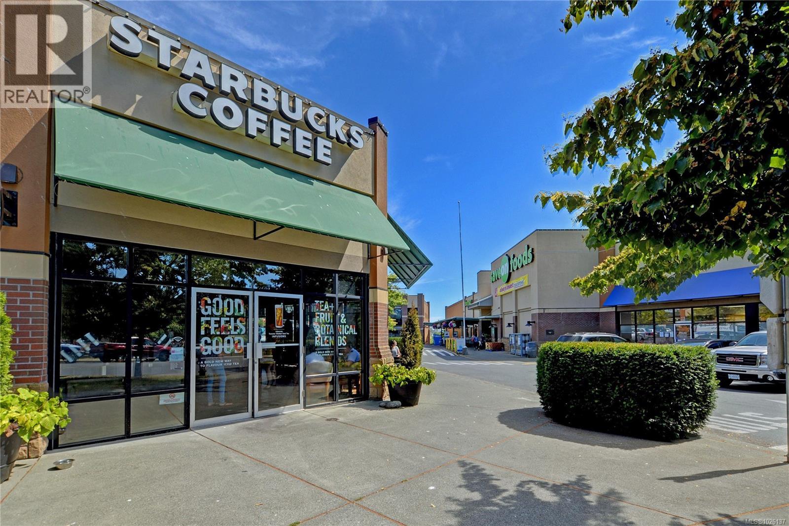 402 797 Tyee Road, Victoria