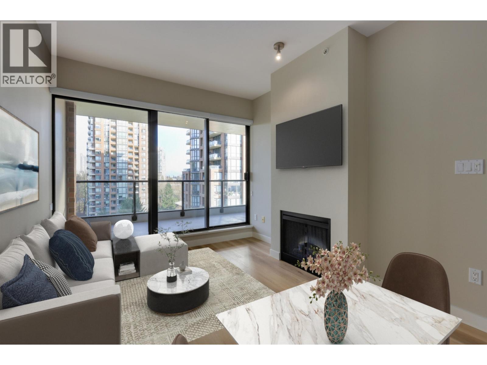 1004 6823 STATION HILL DRIVE, Burnaby