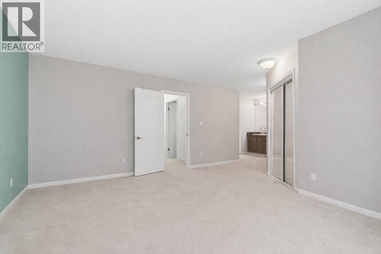 601 1135 QUAYSIDE DRIVE - Photo 4 of 23, New Westminster, British Columbia