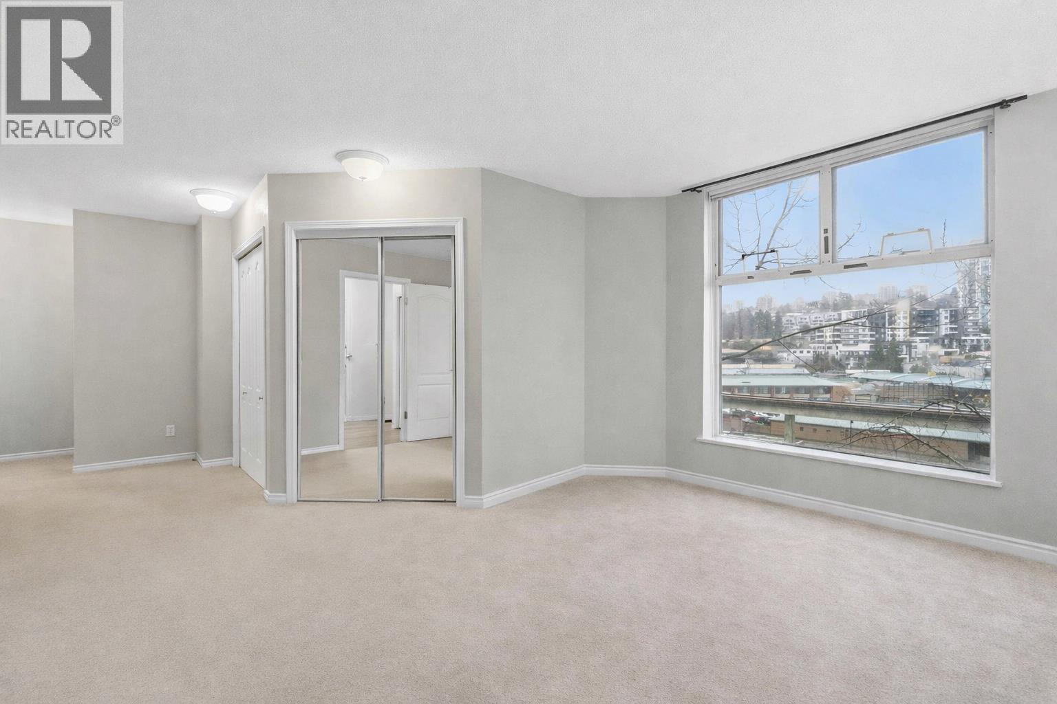 601 1135 QUAYSIDE DRIVE - Photo 3 of 23, New Westminster, British Columbia