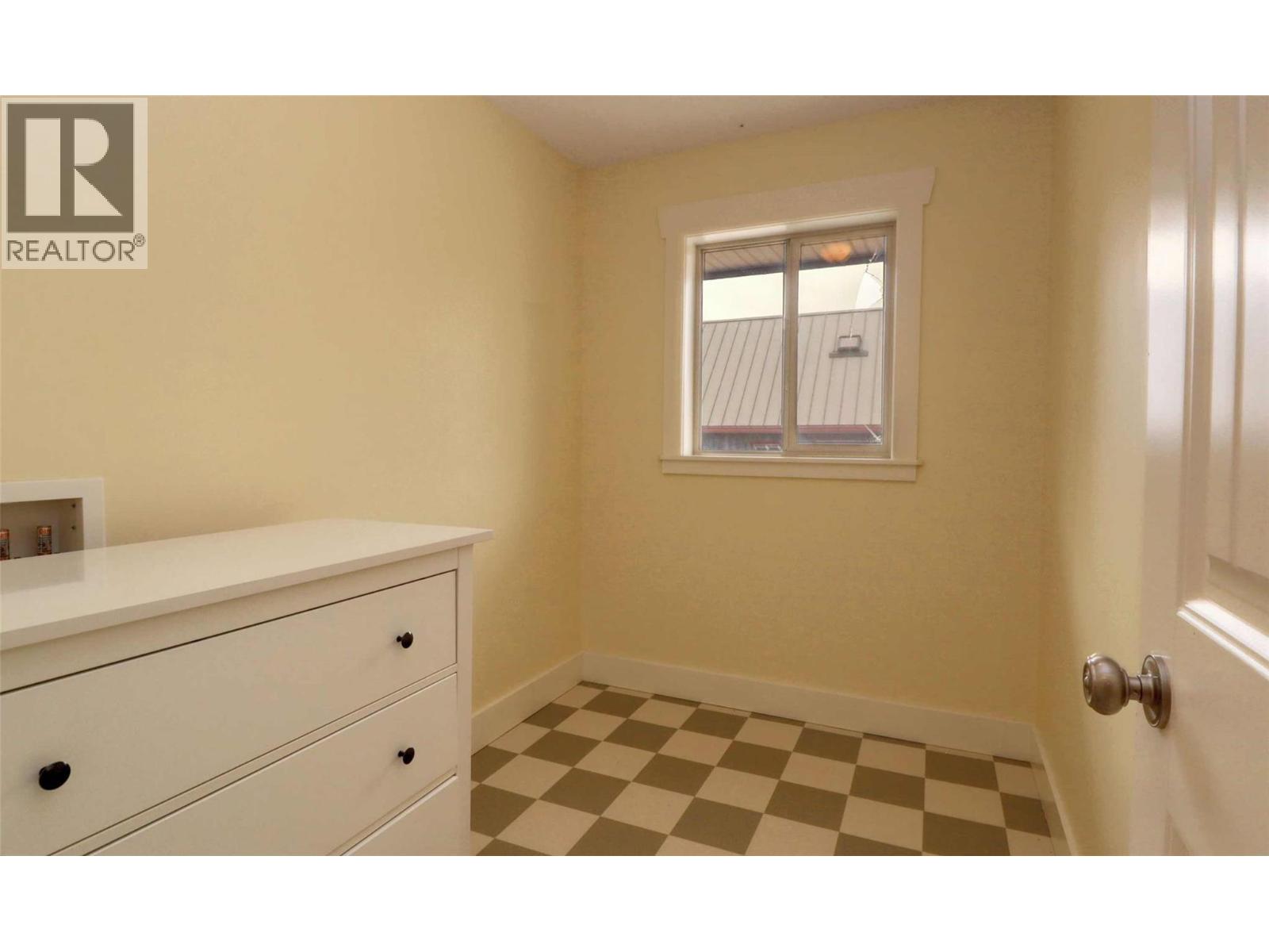 #195 2633 SQUILAX ANGLEMONT ROAD - 21