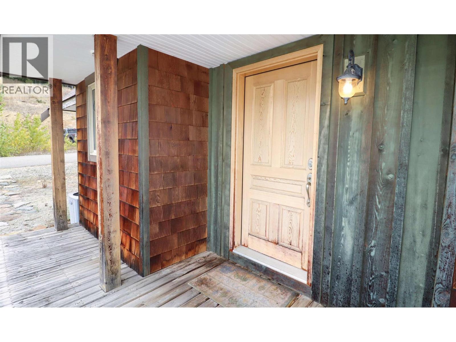 #195 2633 SQUILAX ANGLEMONT ROAD - 4