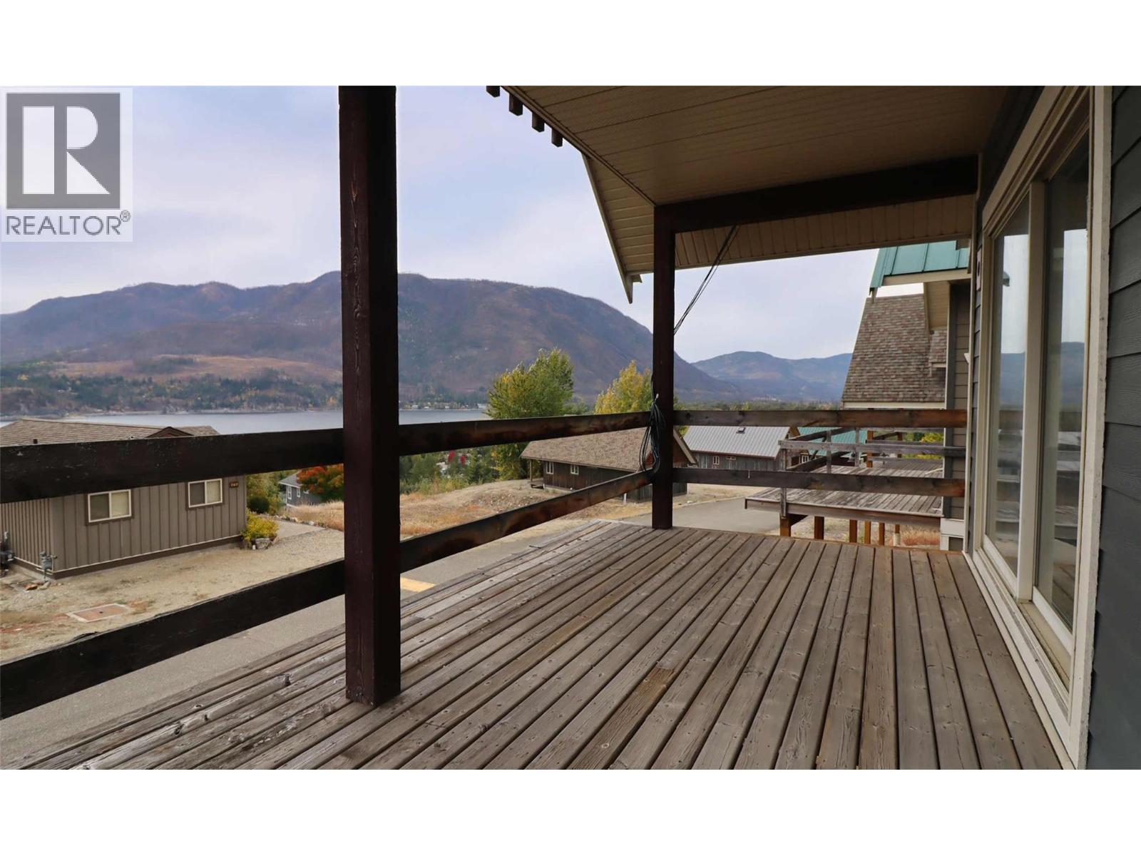 #140 2633 SQUILAX ANGLEMONT ROAD - 13