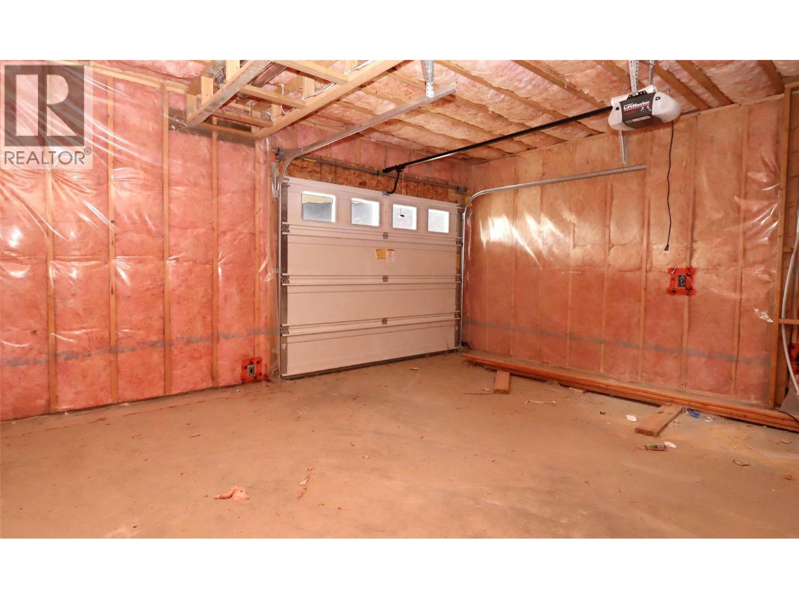 #140 2633 SQUILAX ANGLEMONT ROAD - 26