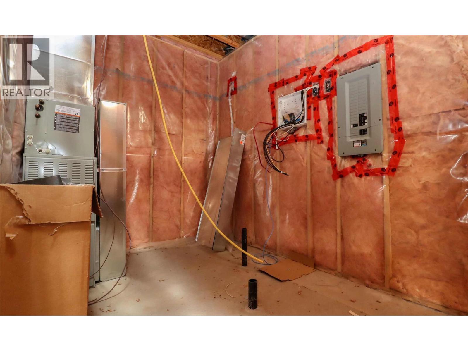 #141 2633 SQUILAX ANGLEMONT ROAD - 10