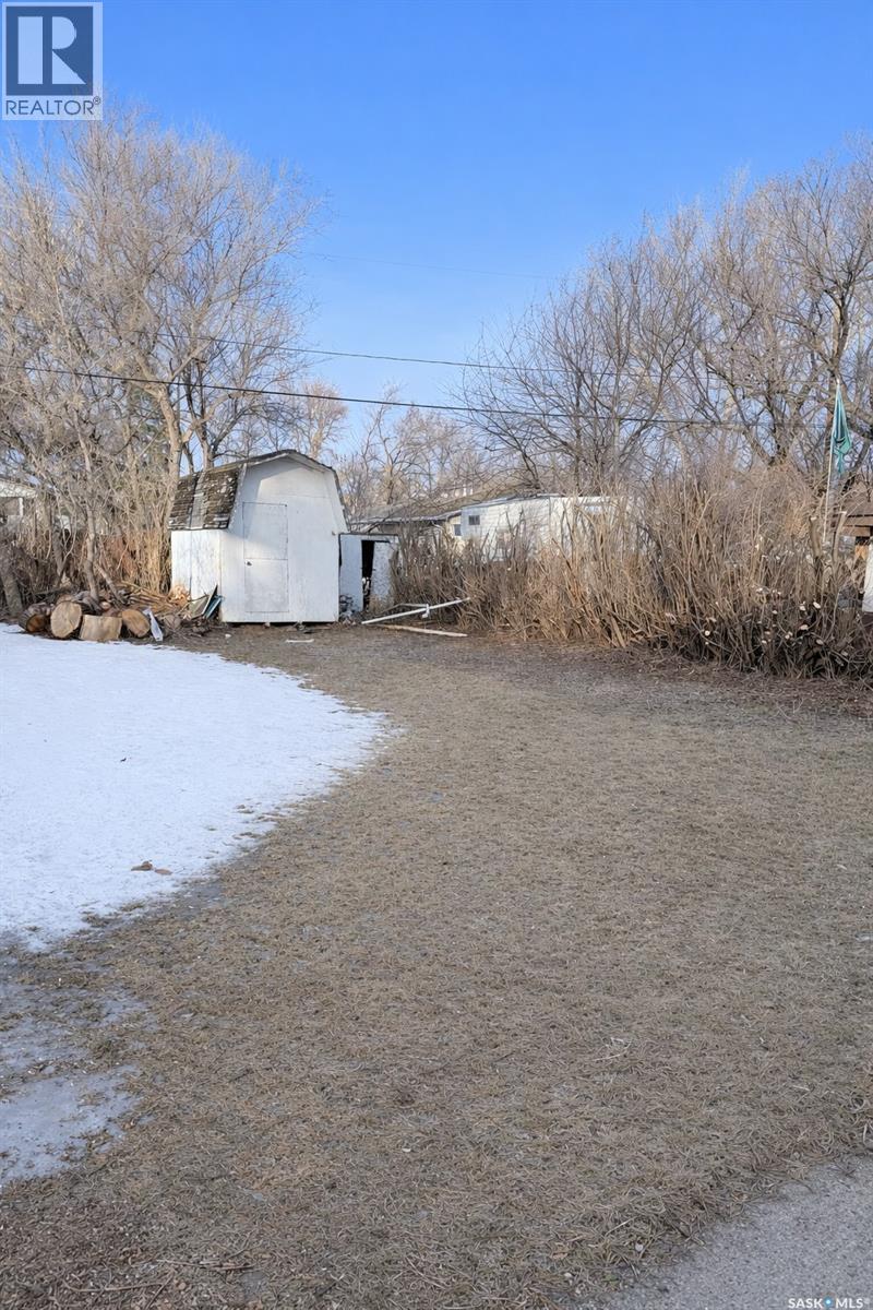 6366 Queens AVENUE — photo 14