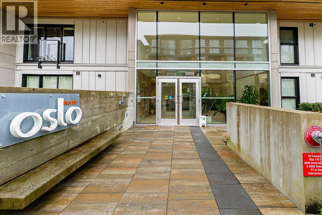 512 9888 UNIVERSITY CRESCENT, Burnaby