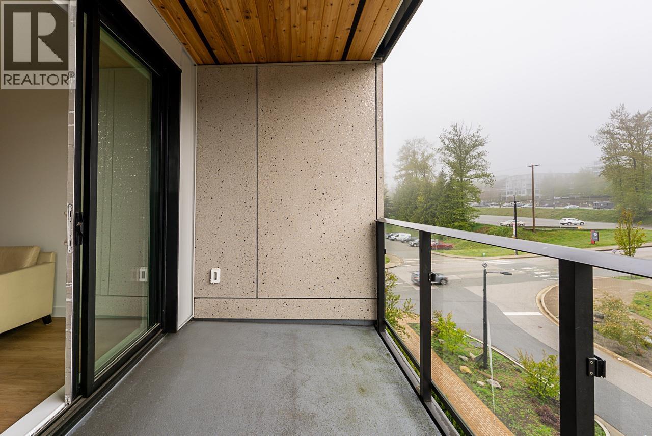 512 9888 UNIVERSITY CRESCENT, Burnaby