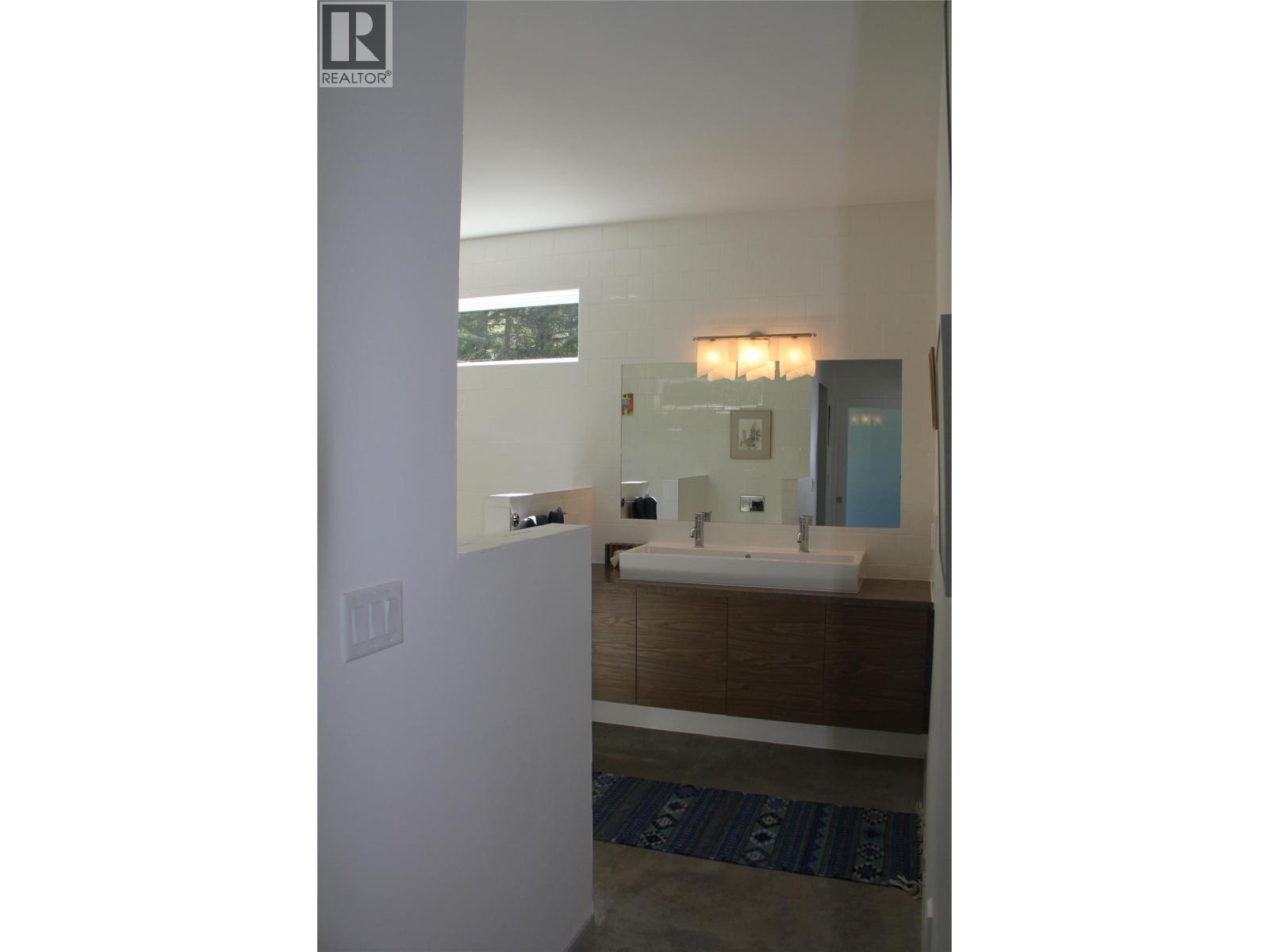 220 SASQUATCH Trail, Osoyoos