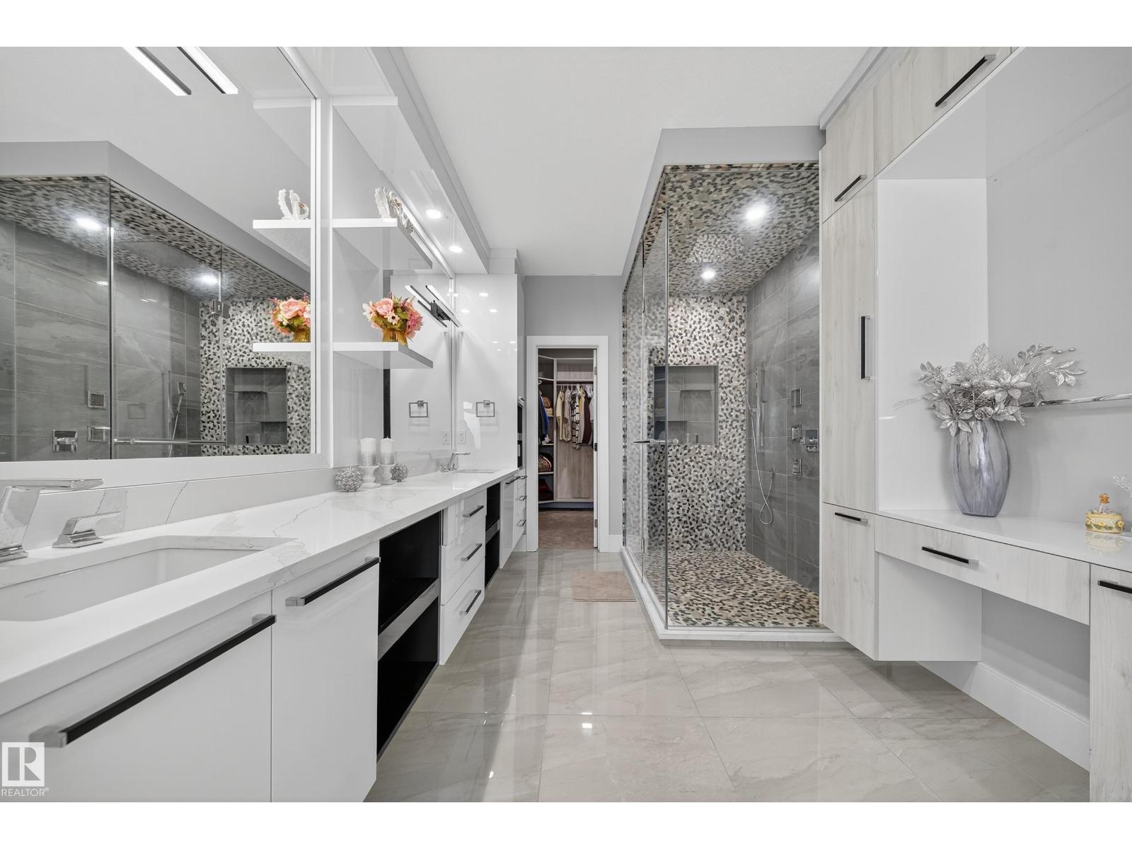 4406 TRIOMPHE CL, Beaumont