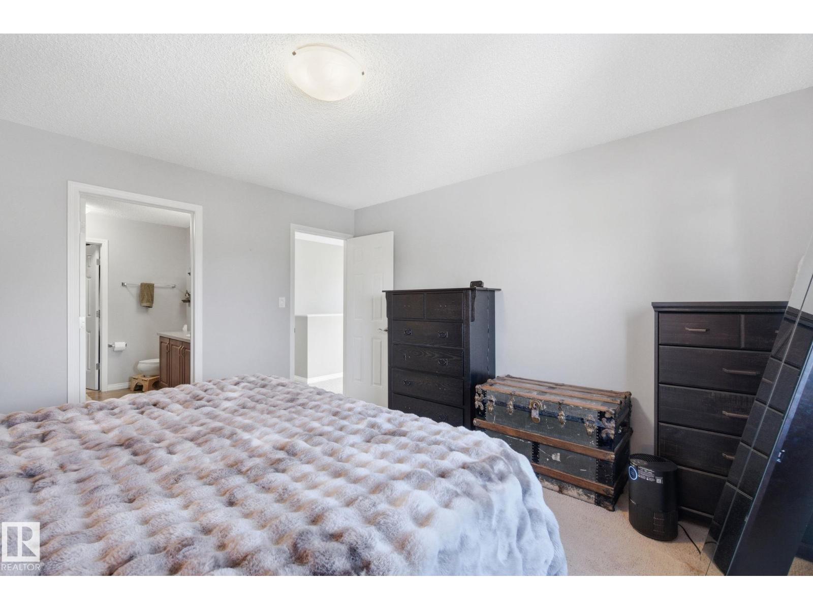 3087 ARTHURS CR SW, Edmonton