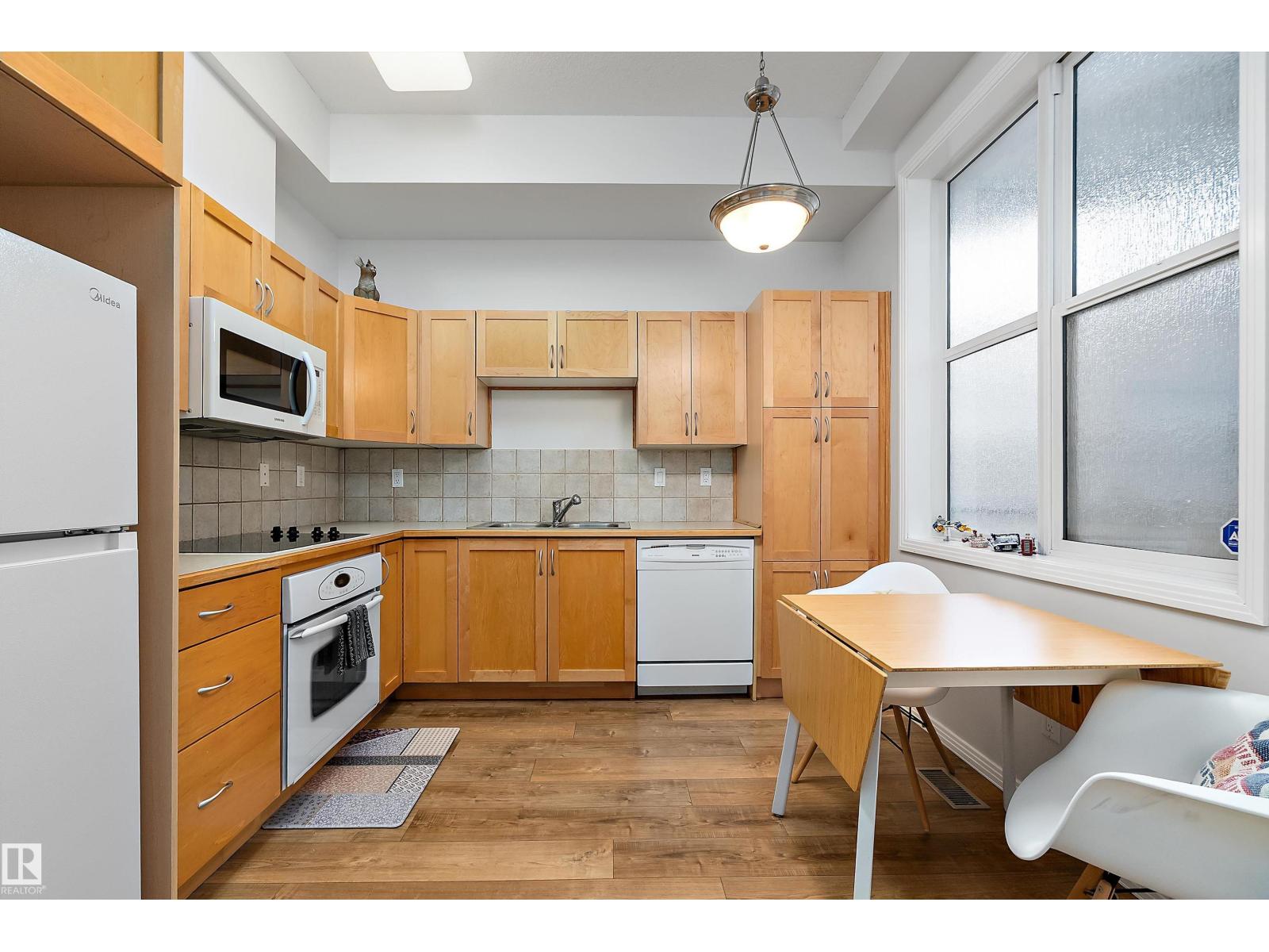 #322 10407 122 ST NW, Edmonton