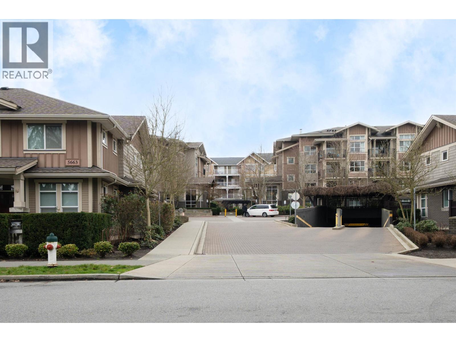 303 5775 IRMIN STREET, Burnaby