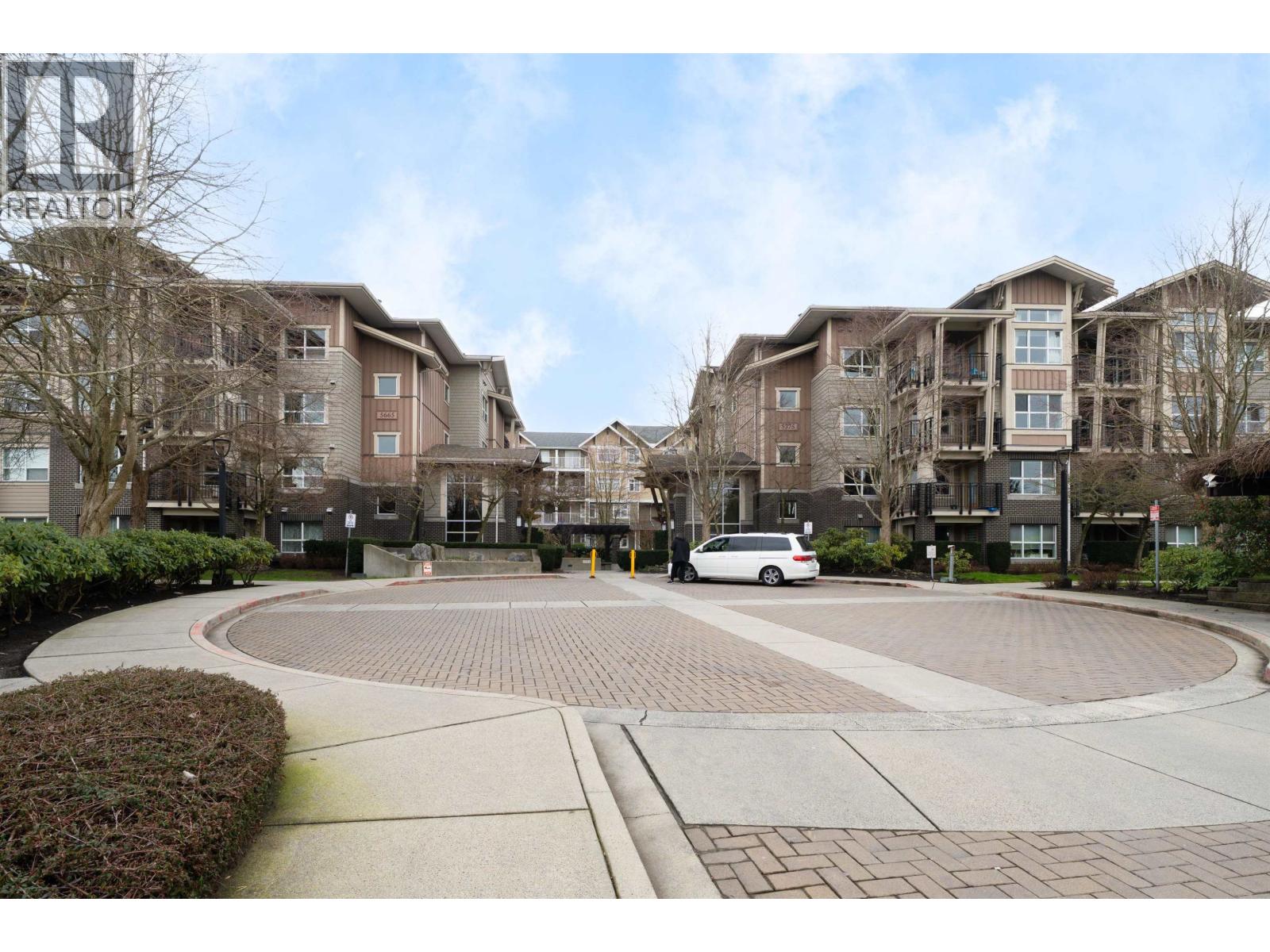 303 5775 IRMIN STREET, Burnaby