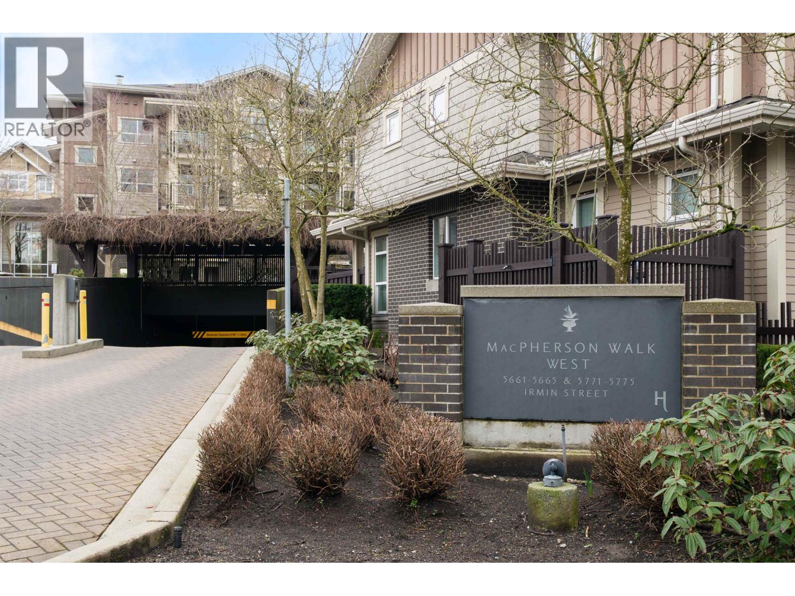 303 5775 IRMIN STREET, Burnaby