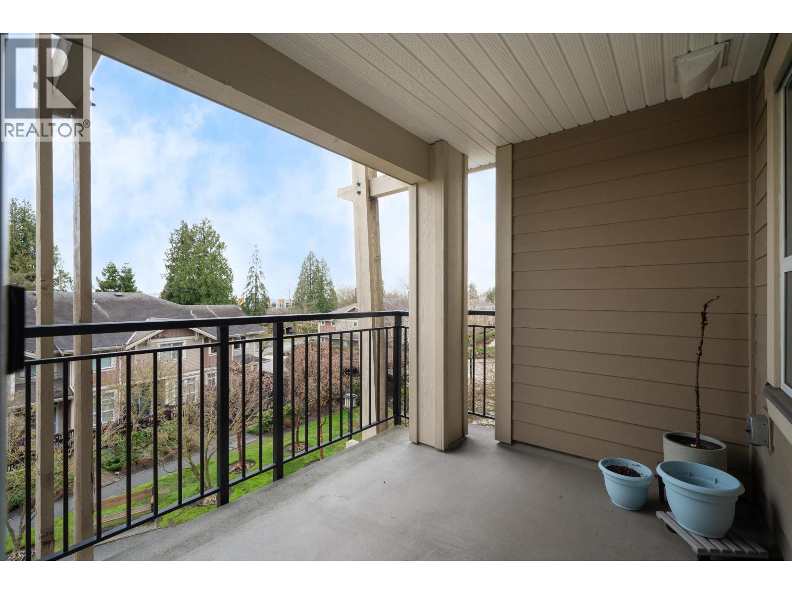 303 5775 IRMIN STREET, Burnaby