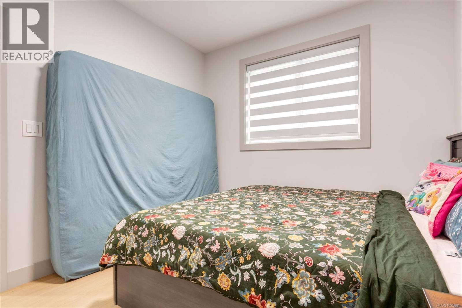 917 OLD VICTORIA RD - 31