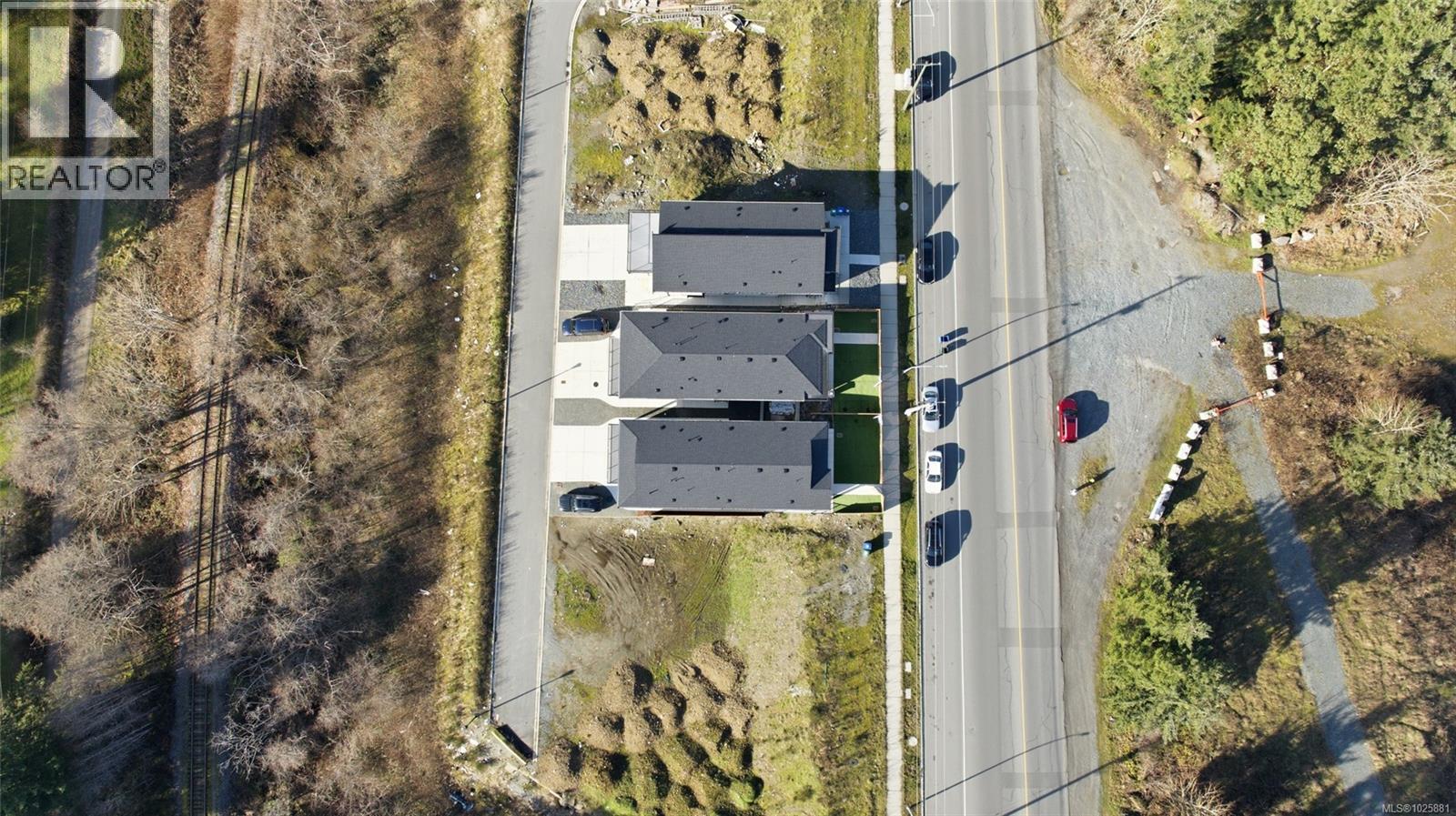 917 OLD VICTORIA RD - 57