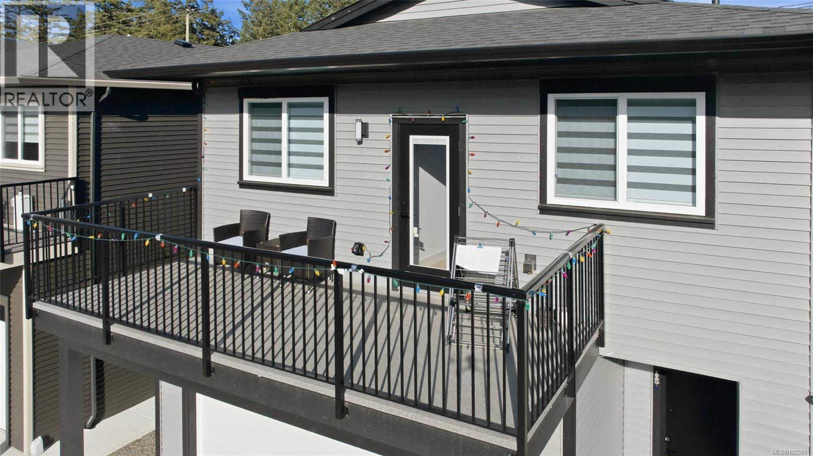 917 OLD VICTORIA RD - 62