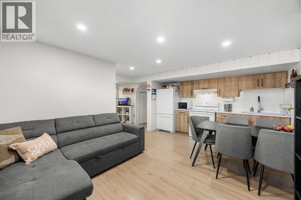 Single Family House Bi-level for Sale in  Radley Place SE Albert Park/Radisson Heights Calgary 