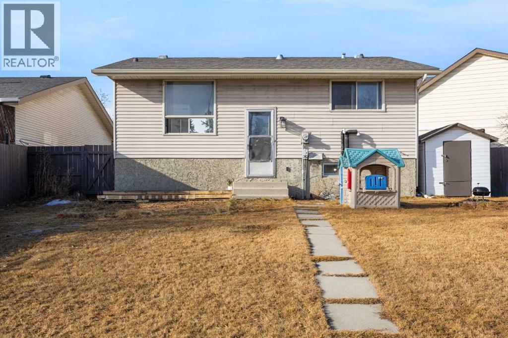 Single Family House Bi-level for Sale in  Radley Place SE Albert Park/Radisson Heights Calgary 