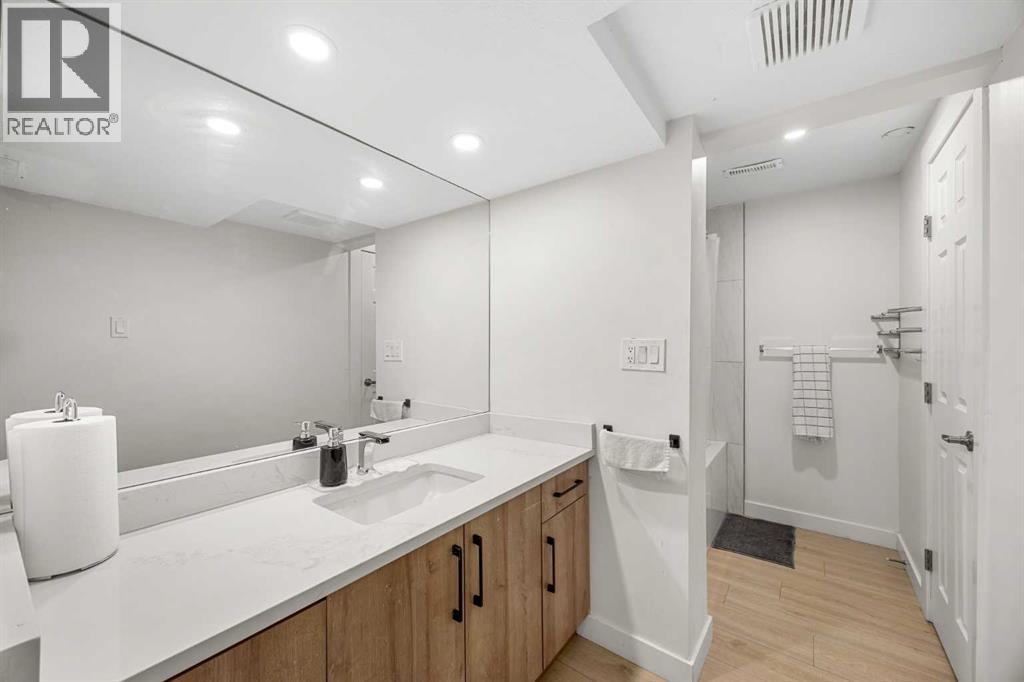 Single Family House Bi-level for Sale in  Radley Place SE Albert Park/Radisson Heights Calgary 