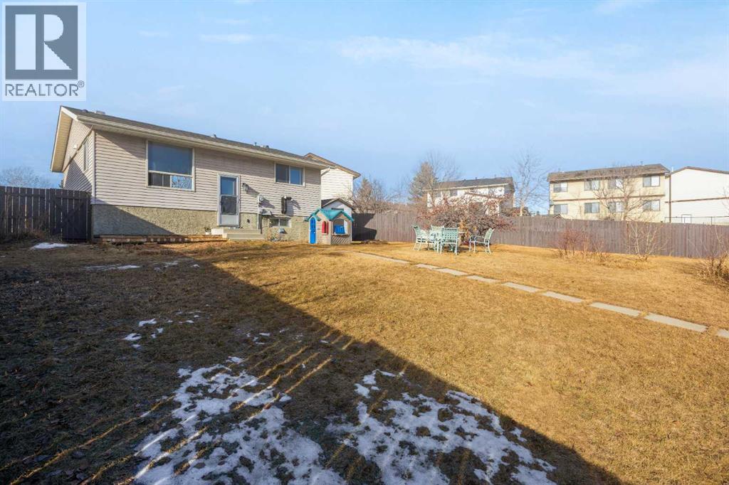 Single Family House Bi-level for Sale in  Radley Place SE Albert Park/Radisson Heights Calgary 