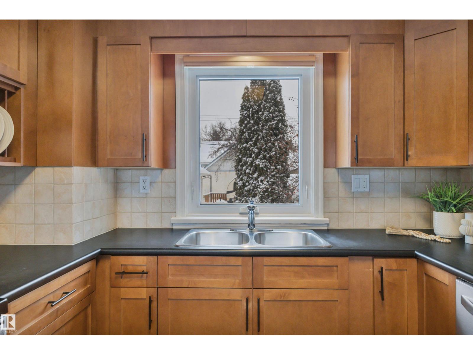 13320 109A AV NW, Edmonton